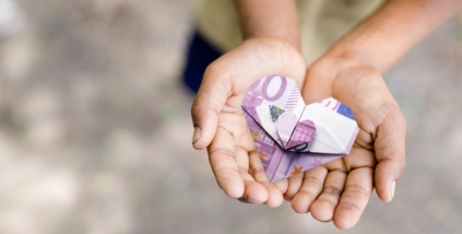 Como o dinheiro ajuda